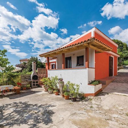 Awesome Home In Porec With House Sea View Exterior photo